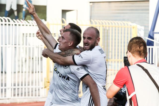 新疆广汇加冕U19青年冠军 梯队需要更多投射手